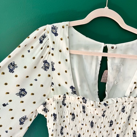 FREE PEOPLE ‘Two Faces’ White Floral Print Smocked Mini Dress Balloon Sleeve - Picture 8 of 11